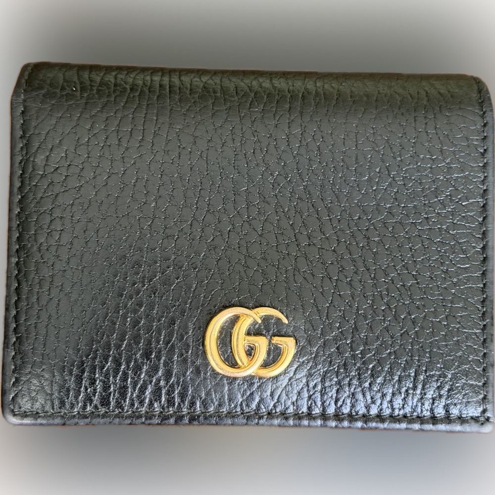 Gucci GG Marmont Textured Leather Card Case Wallet